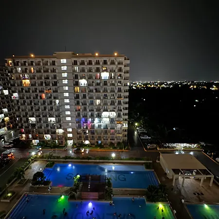 Condo With Amazing City View And Olympic Size Pool